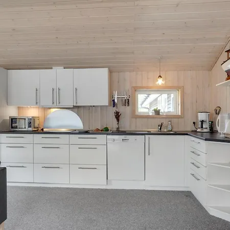 Aneline - 700m From The Sea By Interhome Semesterbostad *